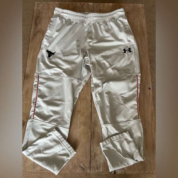 3/$120 Project Rock X Under Armour Training Pants - Picture 1 of 6